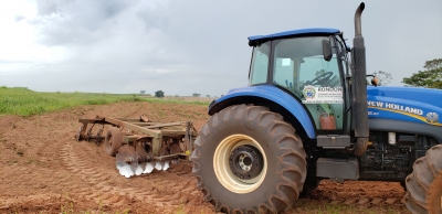 Gradeamento De Áreas De Plantio Beneficia Pequenos Produtores