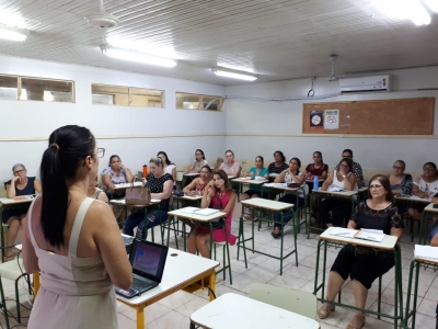 Professores/As E Pedagogos/As Realizam Curso De Avaliação Pedagógica