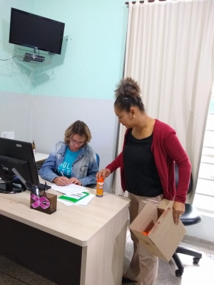 Secretaria Municipal de Saúde distribui repelentes para servidores